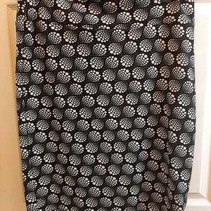 LuLaRoe 2xl Cassy skirt